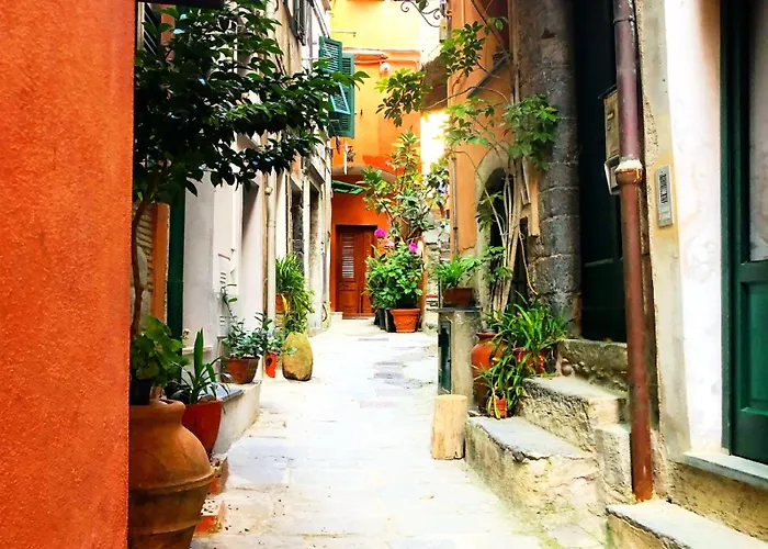 J Sea View Vernazza
